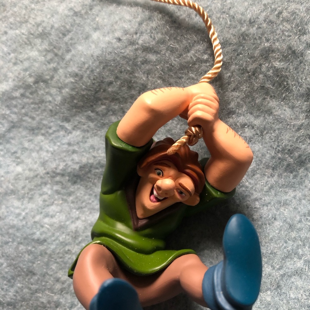 Vintage 1996 Hallmark Disney Hunchback of NorteQuasimodo Green and Blue Ornament - Picture 7 of 7